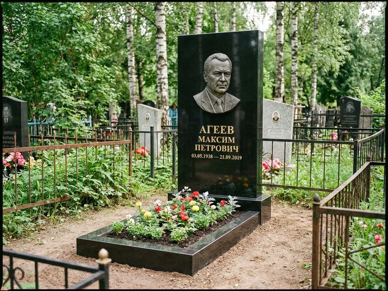 Памятник с барельефом — выполненная работа 1 в Новосибирске