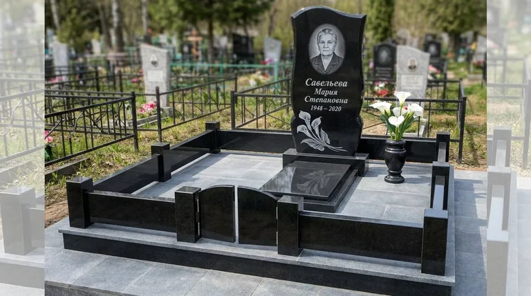 Памятник с гравировкой калл — выполненная работа «Савельева» в Новосибирске