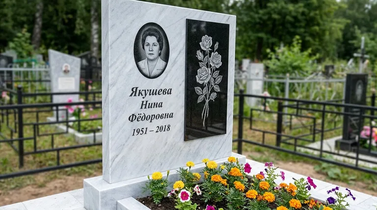 Памятник с гравировкой роз — выполненная работа «Якушева» в Новосибирске