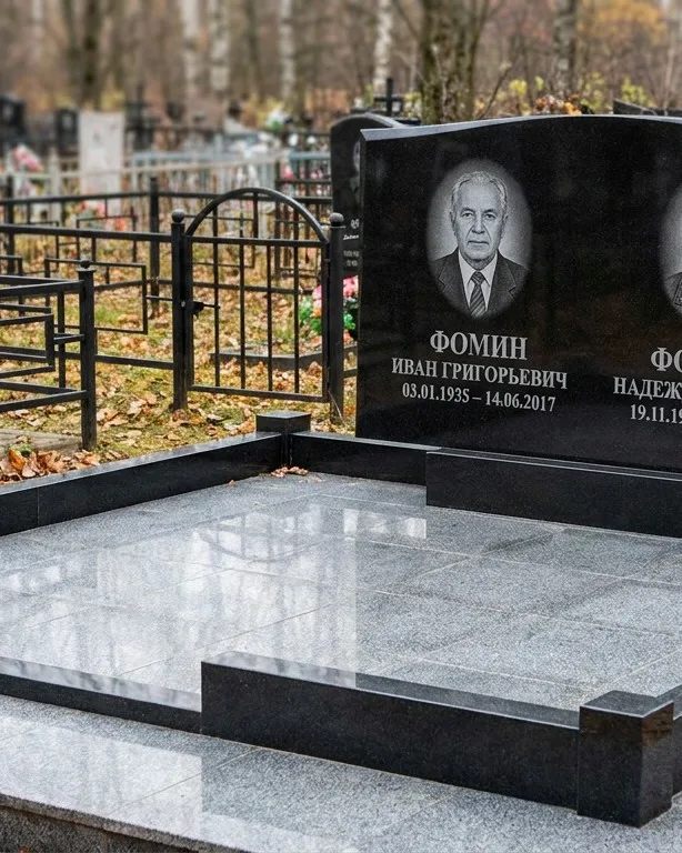Премиум-комплекс под ключ с вазами и скамьёй в Новосибирске
