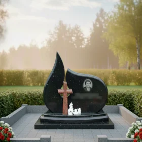 Православный гранитный памятник в мемориальном комплексе - ПН427